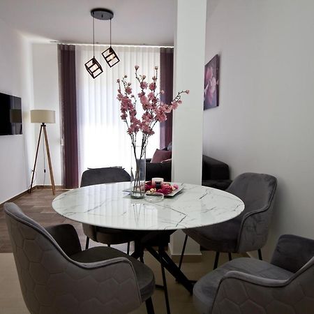 Igman Apartments Тиват Экстерьер фото