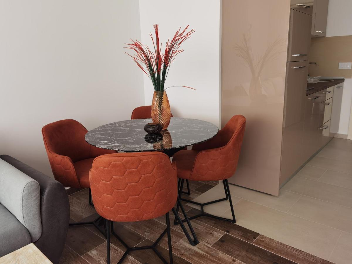 Igman Apartments Тиват Экстерьер фото